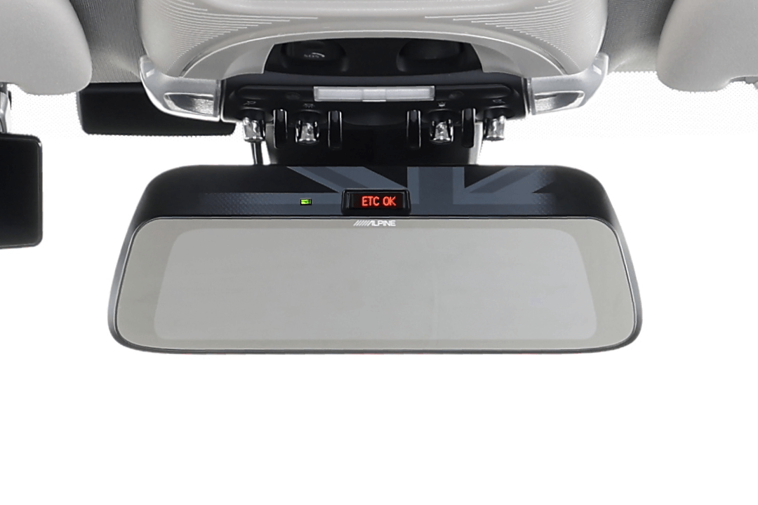 ユニオンジャックをモチーフにMINIのインテリアに調和するデザイン