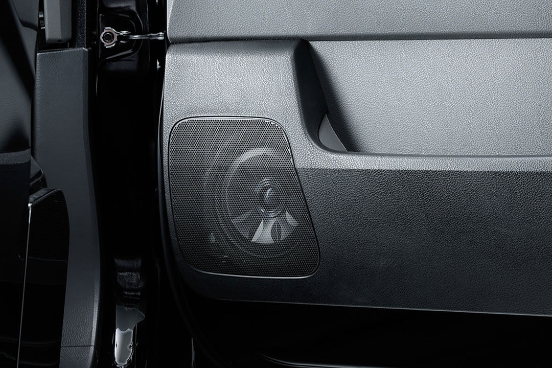 ドアウーファー