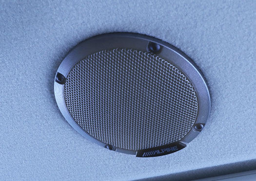 セレナ（C28系/C27系）専用 メティオサウンド（グリル色：ガンメタリック） MS-165-SE-2827