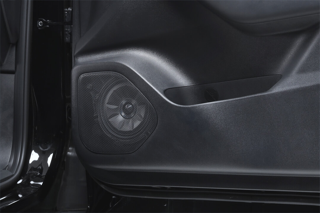 エクストレイル（T33系）専用 メティオサウンド（グリル色：ガンメタリック） MS-165-XT-33