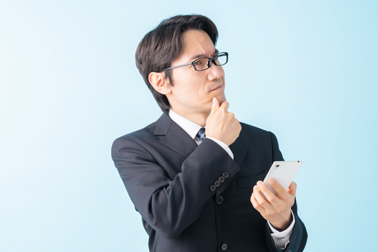 長期間貸出で盗難や放置を心配して困っているイメージ