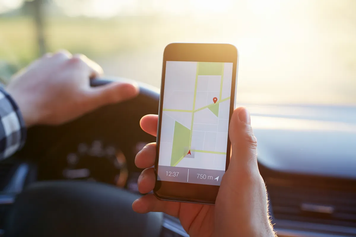 社用車にGPS設置して車両位置情報管理システム利用のイメージ